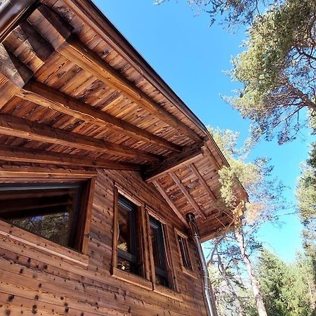 Aeki Block Villa Имст Екстериор снимка